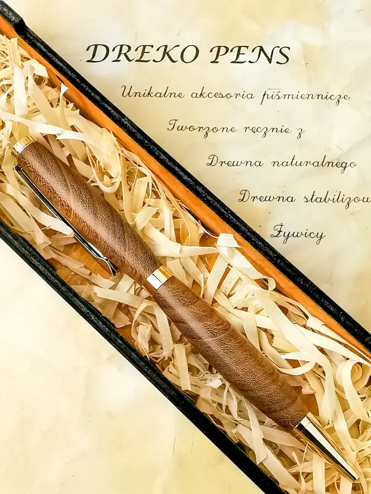 Długopis z drewna mahoń sapeli
