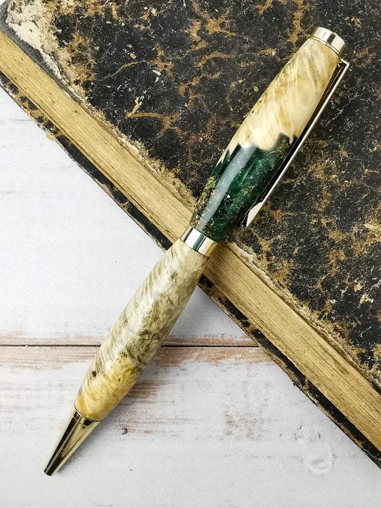 Długopis z drewna stabilizowanego typu 3 slim
