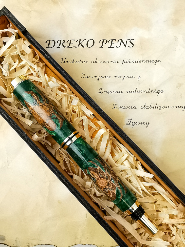 Długopis z drewna zebrano 